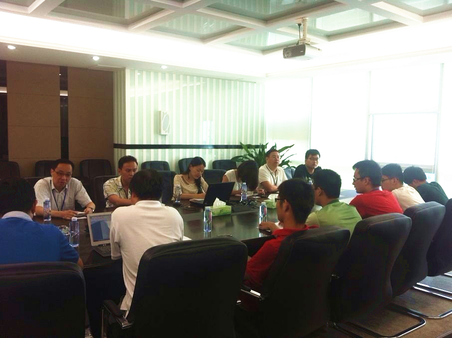 壹号娱乐举行2014届实习生座谈会
